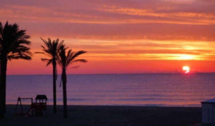 Apartamentos Deluxe Roquetas De Mar Con Golf Y Piscina Climatizada, Parking Privado Vícar Esterno foto